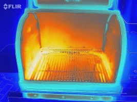 IR shows internal grill hot spots and losses at corners.webp
