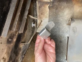 Plug Clip1 26ga Stainless.webp