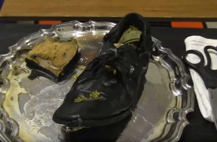 labeastshoe_youtube_crop.jpg